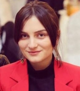 ილონა შონია
